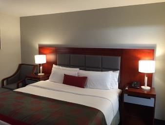 Ramada Plaza By Wyndham Chicago North Shore Wheeling
